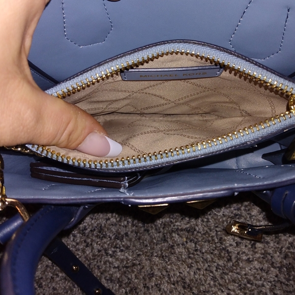 Michael Kors Studded Mercer Bag AND Wallet Set - Picture 4 of 9